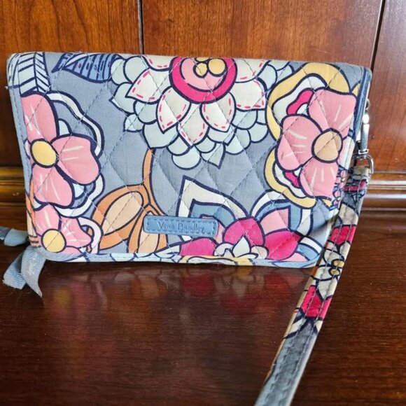 Vera Bradley Wristlet/Small Wallet with strap - Picture 3 of 3